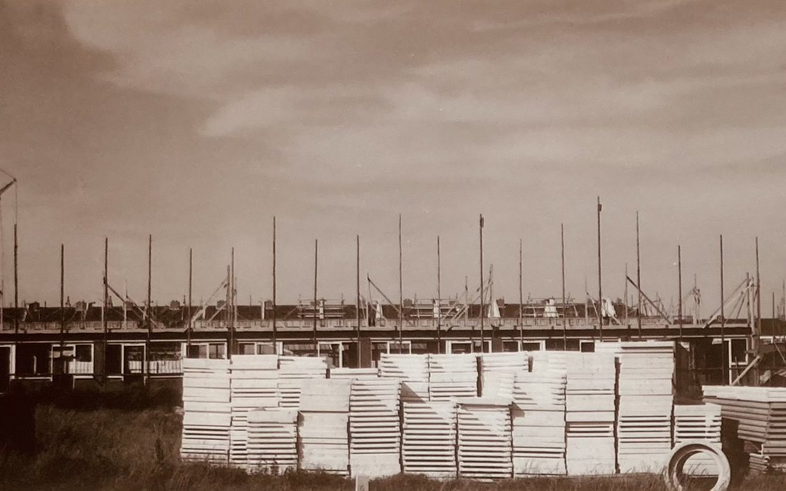 1964: Parelvisserslaan